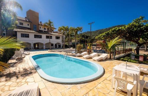 Ponta das Canas Apartment | Charming beachfront apartment Floripa RPBs