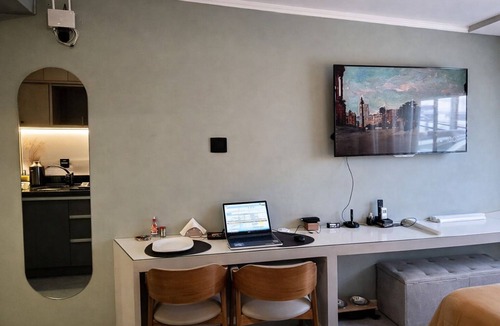 Pioneiros Apartment | Charming studio apartment 800m from the Ferris wheel and 2.8km from Brava Beach.