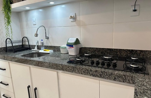 Cabanagem Apartment | Charmoso apartamento com uma suíte confortável, cozinha completa, wifi e ar
