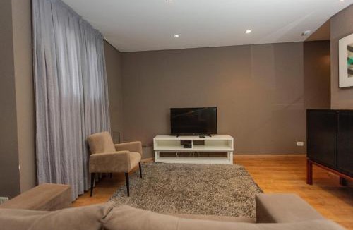 Capivari Apartment | Chateau Campos do Jordão - Flats Premium - By Hostyn