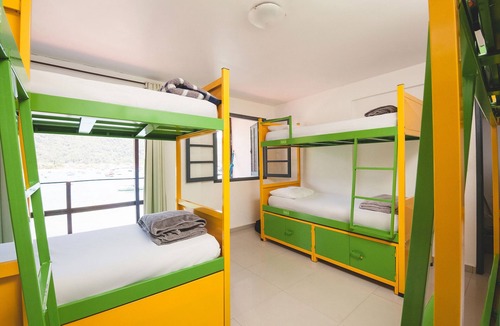 Vila do Abraao Hostel | Che Lagarto Hostel Bar & Beach Club