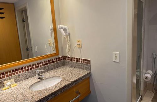 Meireles Hotel | Chic hotel suite in fabulous Meireles Fortaleza with WiFi, fitness room