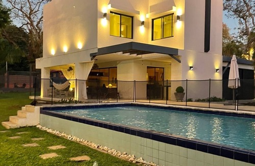 San Bernardino House | CHICK home in San Bernardino, Paraguay