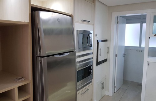Passo da Areia Apartment | Cinema Duplex, Beautiful and Complete! 2 blocks from Iguatemi Shopping Mall