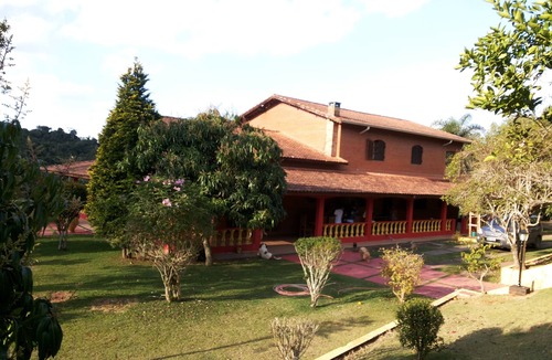 Ibiuna Cottage | CINEMATOGRAPHIC SITE IN IBIÚNA - comfortably accommodates up to 60 people