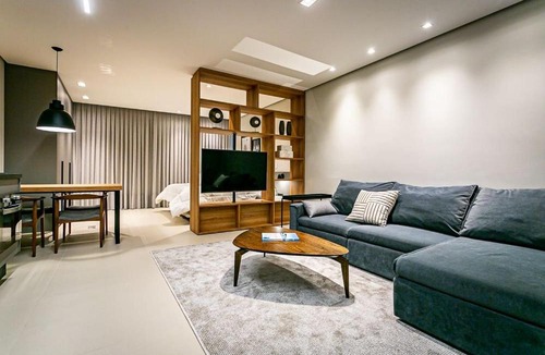 Centro Apartment | Close mall | Foodhall | Everything walking #CA14