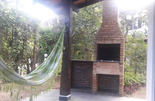 Boicucanga Beach Ski Chalet | Closed Condominium - In front of the beach (50m) - WI FI - Equipped