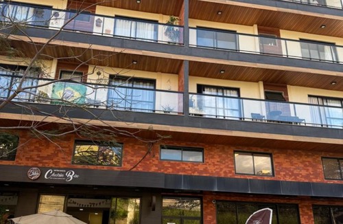Miguel Pereira Apartment | Cobertura centro da cidade de frente a rua torta