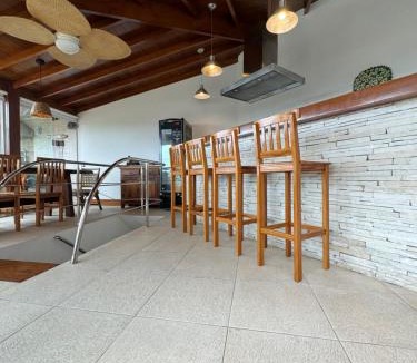 Jardim Vitoria Apartment | Cobertura com jacuzzi na enseada