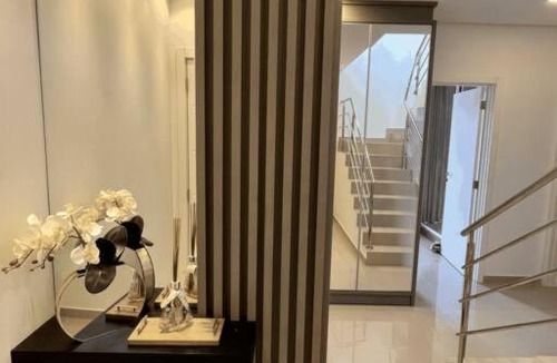 Canto Grande Apartment | Cobertura Duplex com Vista Mar entre 2 Praias