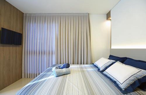 Campeche Central Apartment | Cobertura Duplex no Campeche Florianópolis, 2 quartos com ar-condicionado, 3 banheiros, WiFi 1Gb, Cozinha completa, Estacionamento, Amplo terraço coberto com churrasqueira