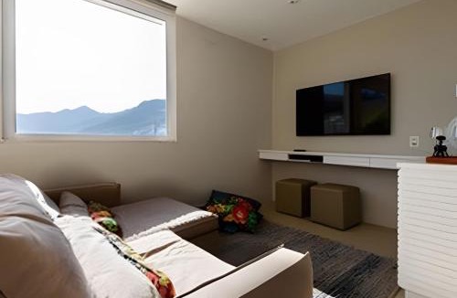 Zona Sul Apartment | Cobertura Linear Lagoa Rodrigo de Freitas vista espetacular