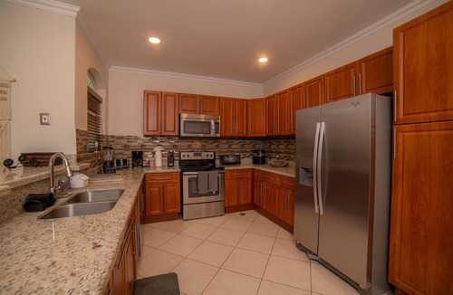 Herradura Apartment | Colina 8F - 2 bdr 2 Bath
