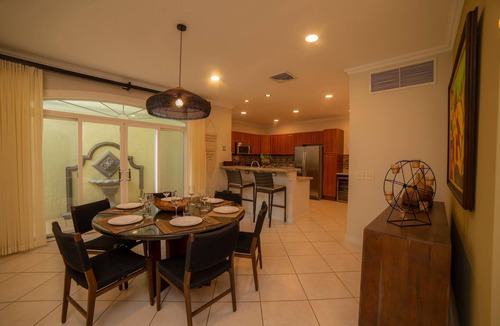 Herradura Apartment | Colina 8F - 2 bdr 2 Bath