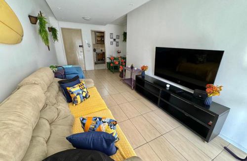 Flamengo Apartment | Com Varanda e Comodidade no Flamengo - MA181-902