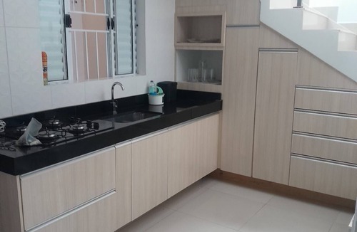 Nossa Senhora Aparecida House | Comfort and Style Master Ebony I