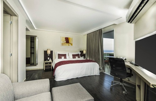 Cavaleiros Hotel | Comfort Suites Macae