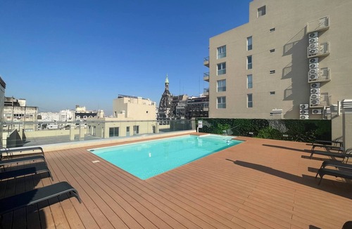 Buenos Aires Central Business District Apartment | Comfortable and Elegant with Heated Pool