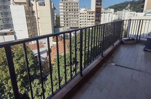 Leblon Apartment | Comfortable Apart Hotel in the Best Area of ​​Leblon LB2-009