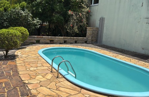 Torres House | Comfortable beach retreat near Praia da Cal.