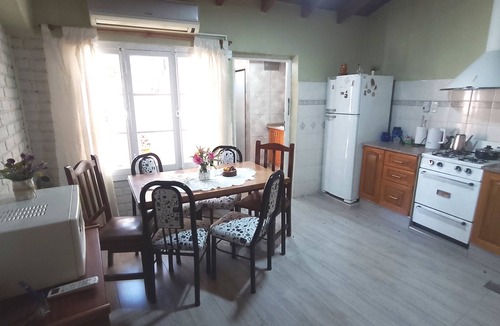 Las Heras House | Comfortable house with good location