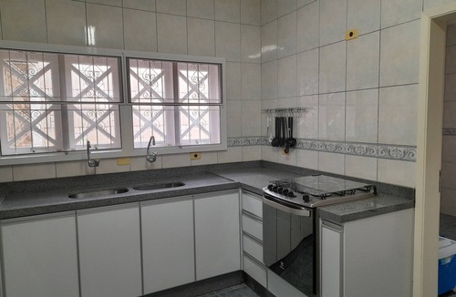 Balneario Florida House | Comfortable house with pool 100m from the beach in Peruibe, great location.