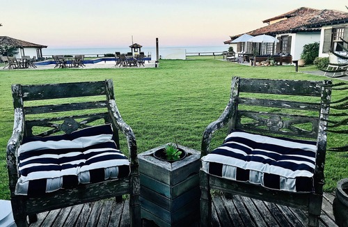 Manguinhos House | Complete house in Buzios, gated community, beachfront.