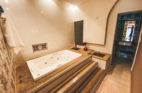 Santa Barbara Hotel | COMPLEXO JARDIM SECRETO