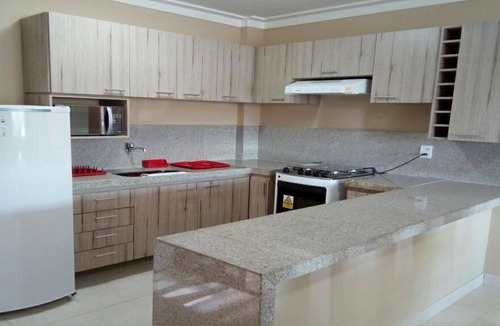 Maria Auxiliadora RV Rental | Condomínio Hotel Canarius Residence de Gravatá Pe. Flat 101 Térreo Nascente.