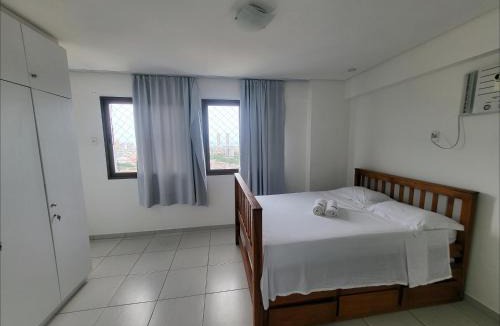 Boa Vista Apartment | Confortável apartamento com 2 quartos, sendo um suíte, varanda, ampla sala, cozinha área de serviço e banheiro social
