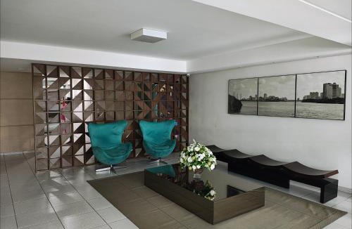 Boa Vista Apartment | Confortável apartamento com 2 quartos, sendo um suíte, varanda, ampla sala, cozinha área de serviço e banheiro social