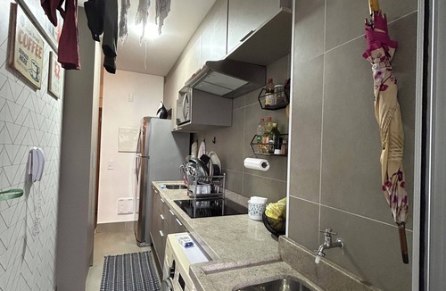 Osasco Apartment | Confortável e estiloso apartamento completo com 2 quartos, sendo uma suíte.