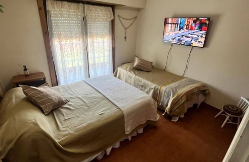 Las Colinas de Peralta Ramos Ski Chalet | Confortable chalet in Mar del Plata with WiFi, CoWork Space