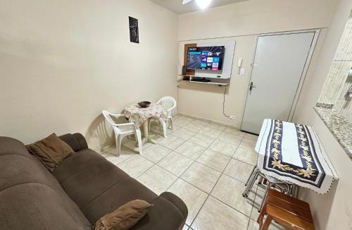 Guilhermina House | Conforto e Wi-Fi! Prédio Frente Mar!