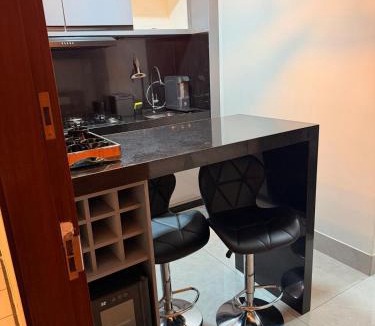 Sudoeste e Octogonal Apartment | Conforto no sudoeste com garagem e WiFi perto Esplanada