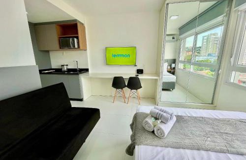 Partenon Apartment | Connect 810 - Next to PUC