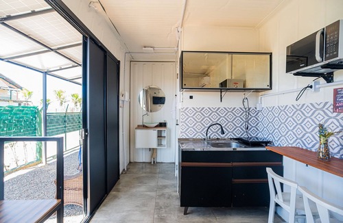 Meia Praia House | Container Beira Mar Solar Analuz