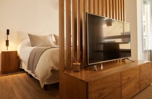 Constitucion Apartment | Contemporary apartment in bustling San Telmo - Premier Building