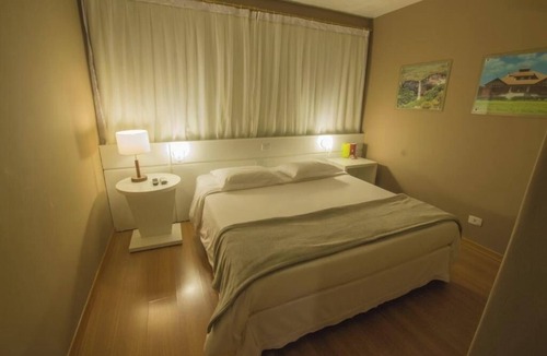 Jaguariaiva Hotel | Contemporary Double Room Nestled Among Forests with Canyon and Waterfall Stunt