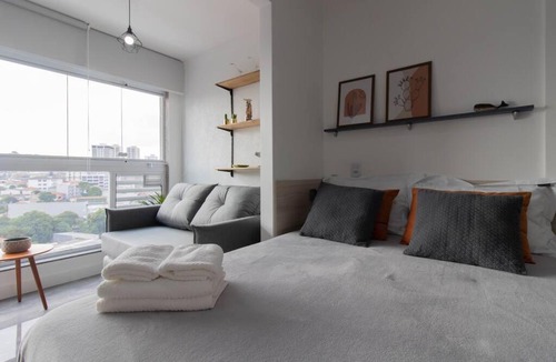 Guarulhos City Centre Apartment | Contemporary Studio - GRU 1103