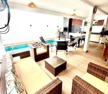 40 Horas House | COP 30 - Casa com Piscina em condomínio Villa firenze