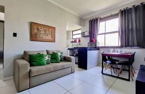 Copacabana Apartment | Copacabana: Beach, Cozy for 5 Guests