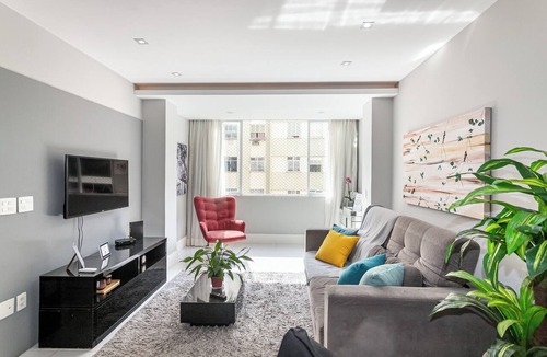 Leme Apartment | Copacabana River