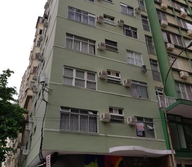 Copacabana Apartment | Copacabana sides