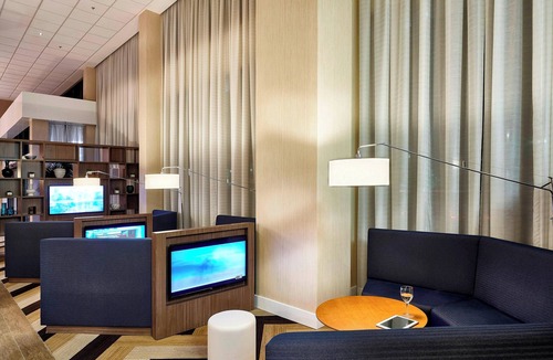 Jacarepagua Hotel | Courtyard by Marriott Rio De Janeiro Barra da Tijuca