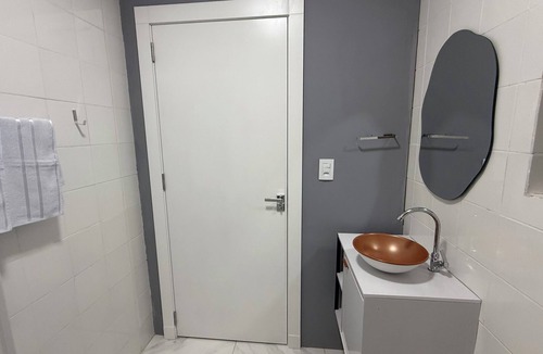 Jardim Italia Apartment | Cozy and well-located apartment in a central area.