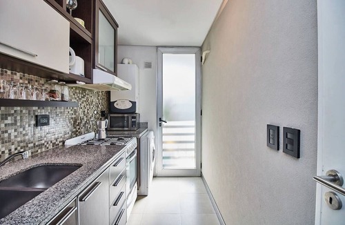 Belgrano Apartment | Cozy & Bright 2PAX- Belgrano/WIFI/Pool| W2BA