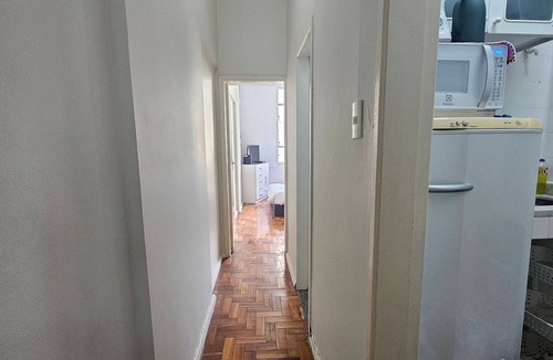 Leme Apartment | Cozy hideaway 5 minutes from the beach