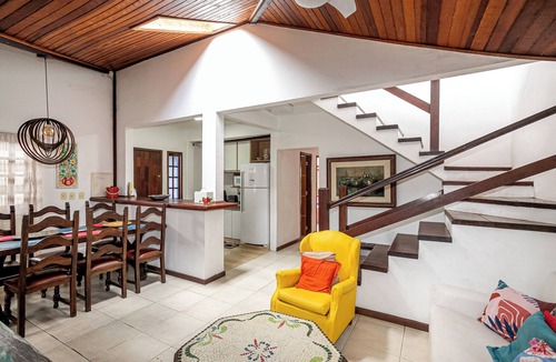 Buzios House | Cozy house with pool in the center of Buzios.