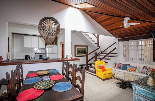 Buzios House | Cozy house with pool in the center of Buzios.